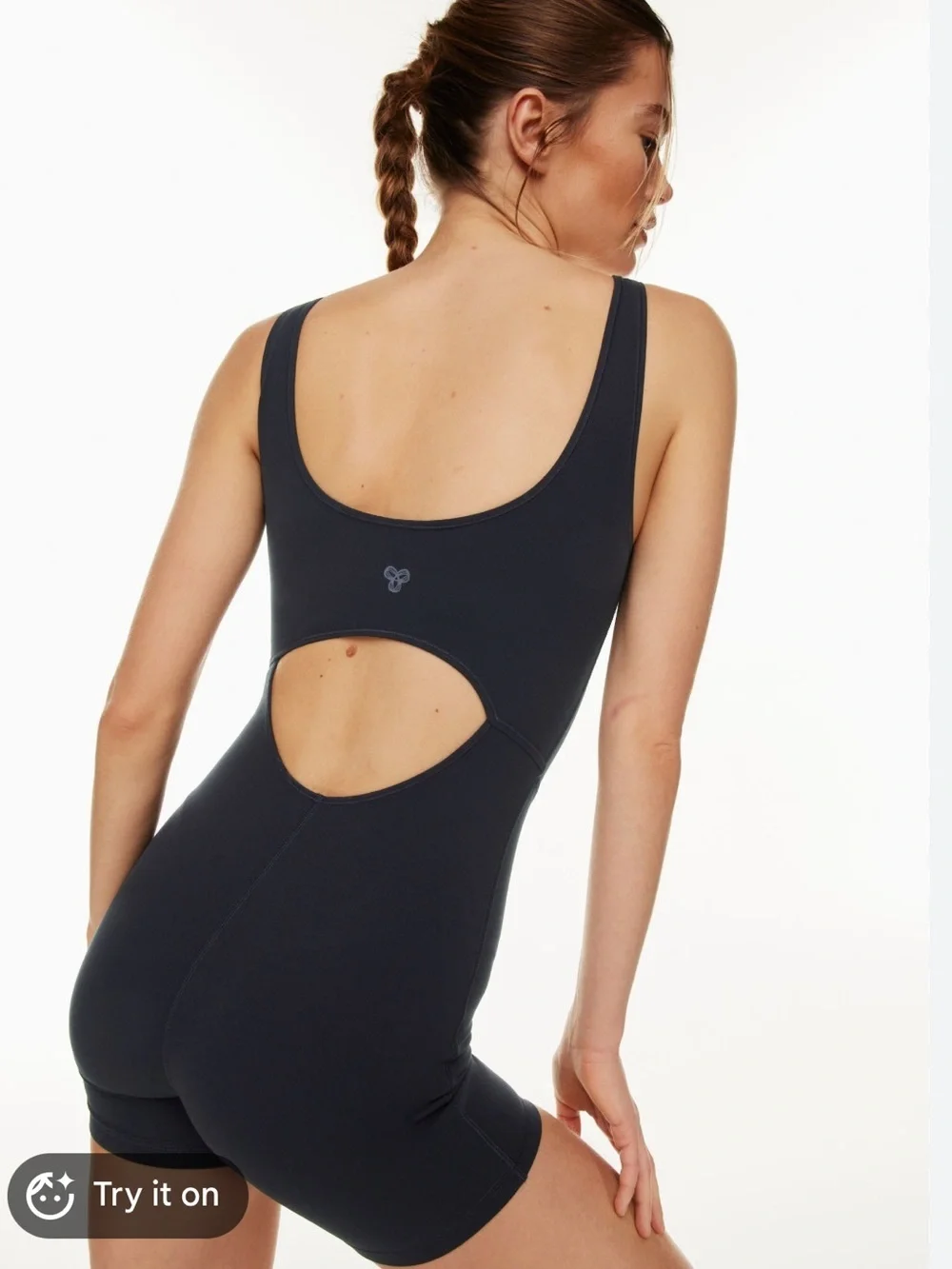 Aritzia sleek black